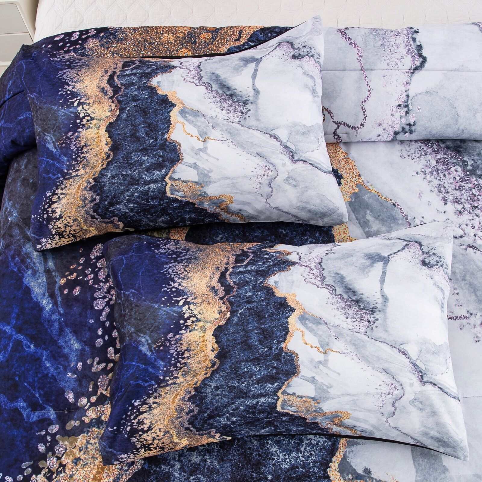 Blue Marble Comforter Set, King Size, Retro Watercolor 3-Piece Bedding Ensemble with abstract marble design on pillows and comforter