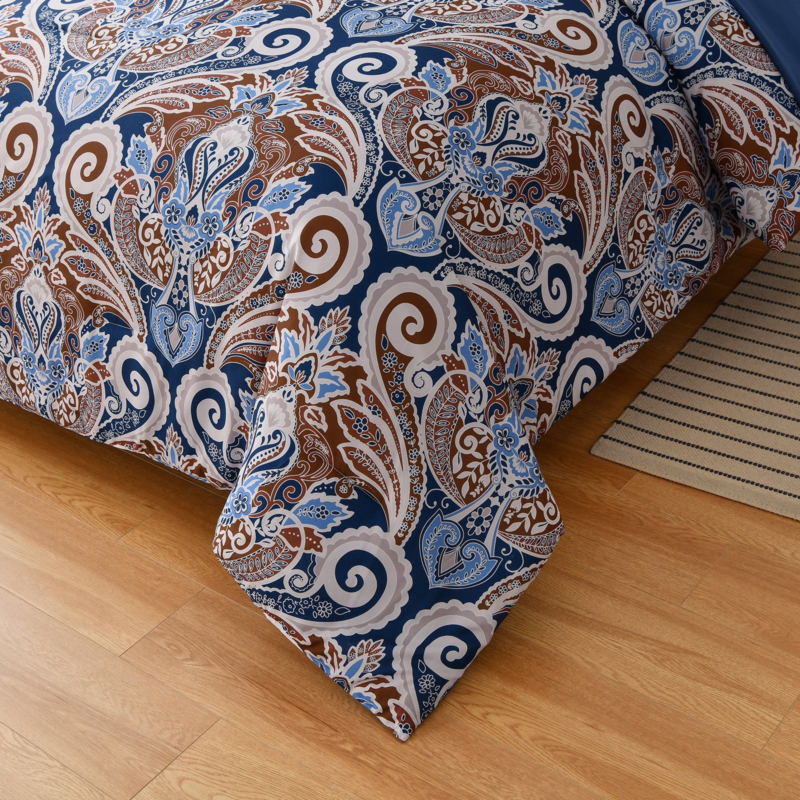 Floral Stripes Comforter Set, King Size, Elegant 3-Piece Bedding with Pillowcases featuring paisley pattern on wooden floor background
