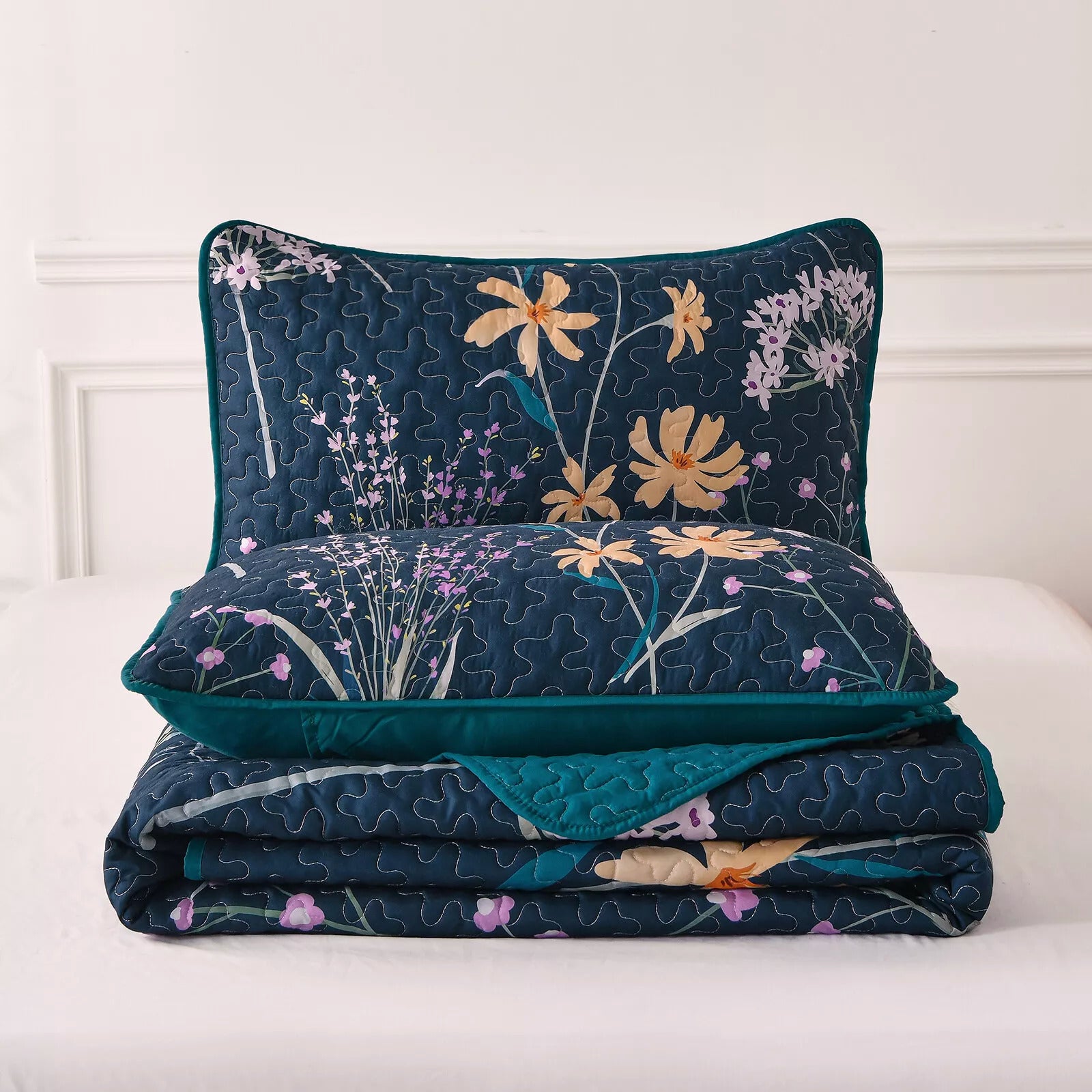 Abstract Quilted coverlet and pillowcovers set: Unique and Artistic - Queen size with floral quilting in dark blue by Bedzy