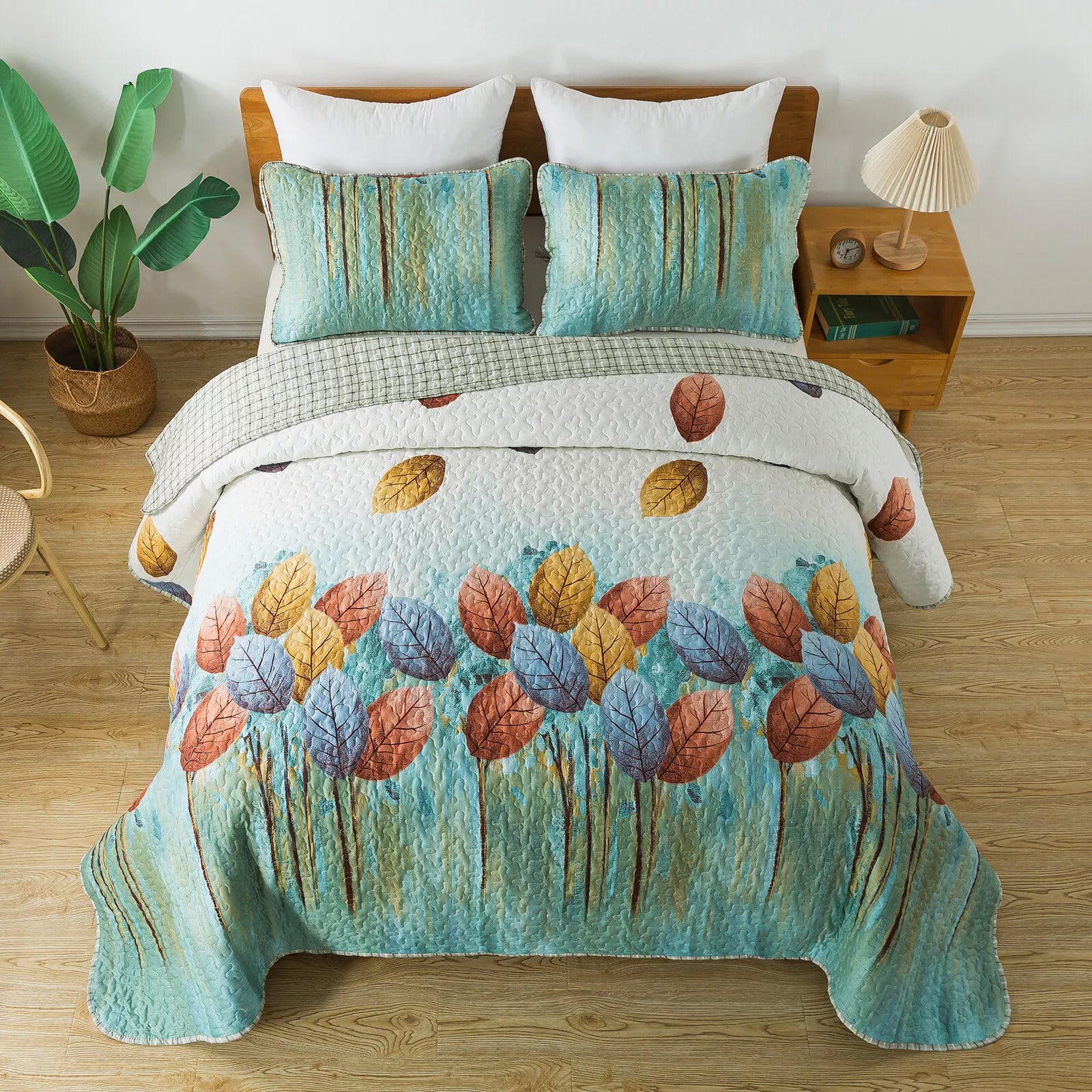Majestic Quilted bedspread and pillowcovers set: Enhance Your Sleep Experience - Queen size with autumn leaf print on wooden floor bedroom