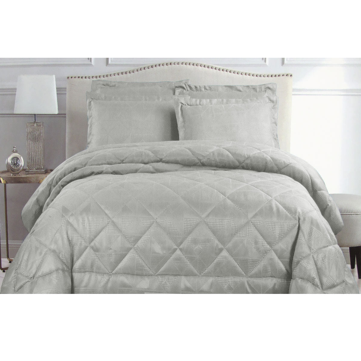 Hotel Living Eli Jacquard Comforter Set King Silver - Home & Garden > Bedding - Bedzy Australia