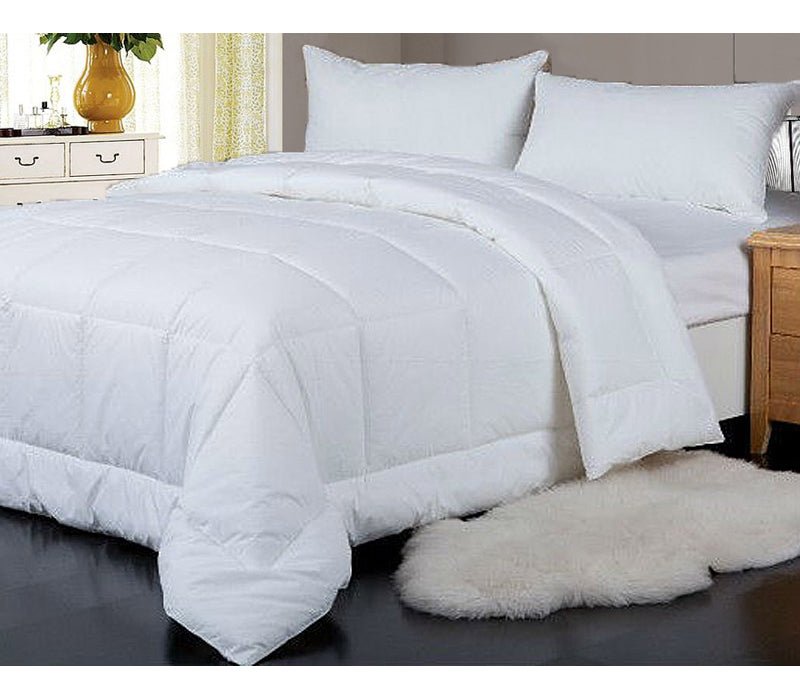 Microfibe 400gsm Quilt SINGLE - Home & Garden > Bedding - Bedzy Australia