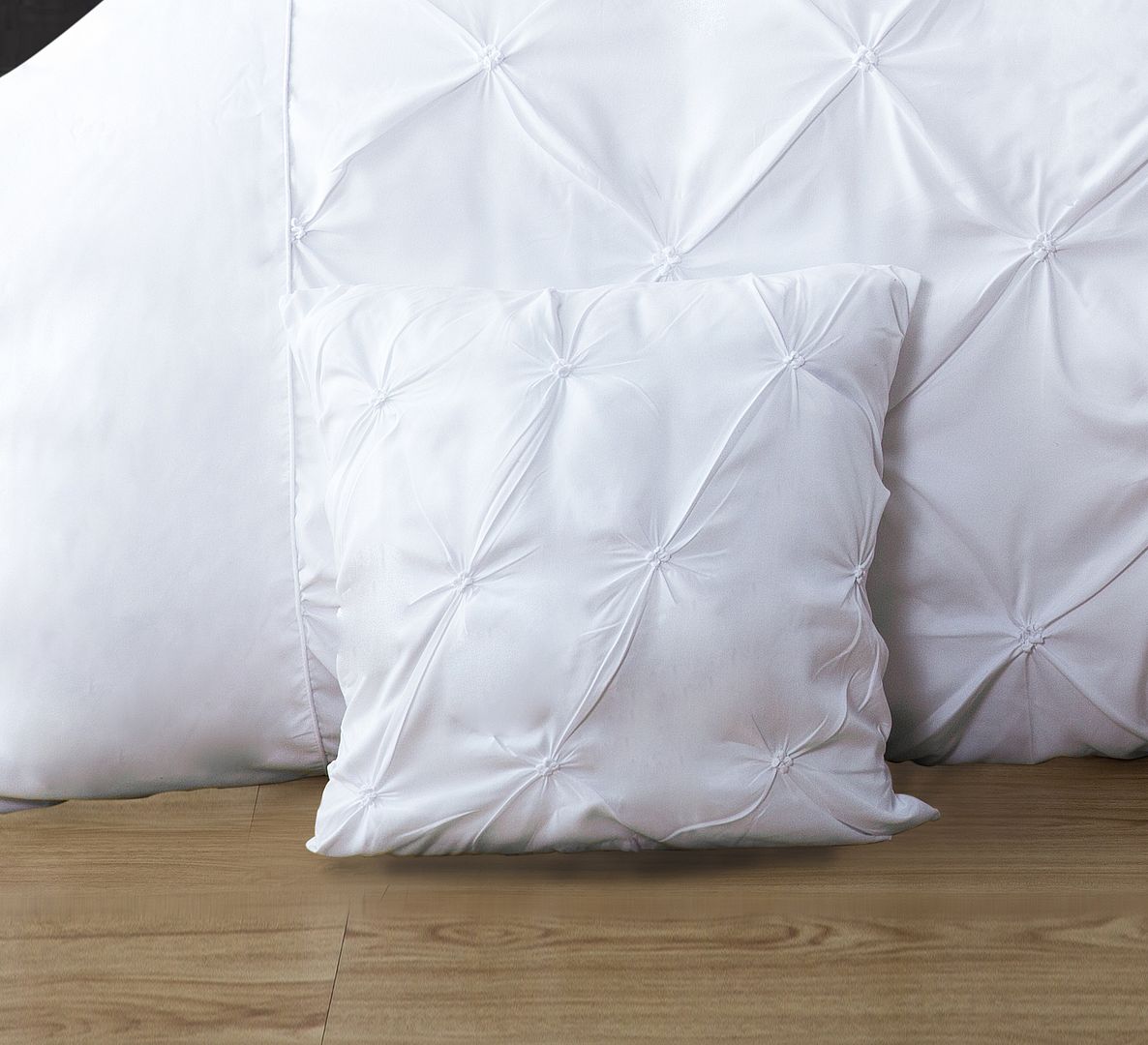Diamond Pintuck Premium Ultra Soft Cushion Covers 2-Pack - White - Home & Garden > Bedding - Bedzy Australia