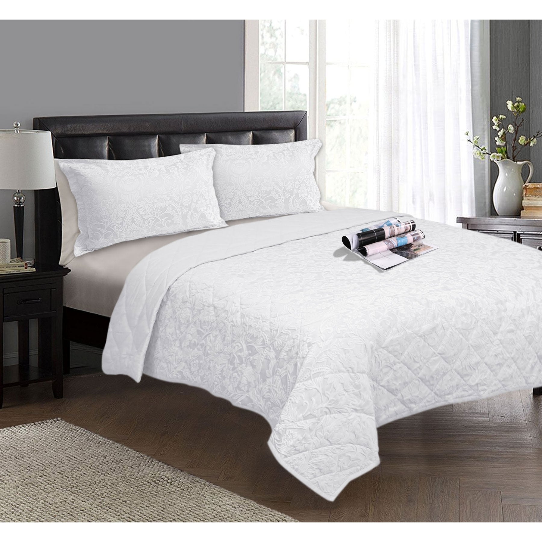 3 Piece Jacquard Floral Comforter Set Queen White - Home & Garden > Bedding - Bedzy Australia