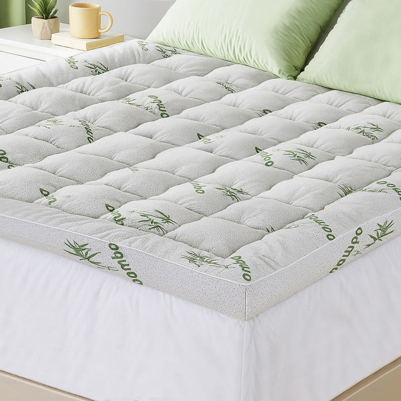 Mattress Topper 11cm Pillowtop toppers Bamboo King with quilted bamboo fabric and plush cushioning on king bed