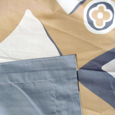 400TC Cotton Sateen Quilt Cover Set Modern Art King with geometric pattern in white, taupe, and gray tones on bedding.