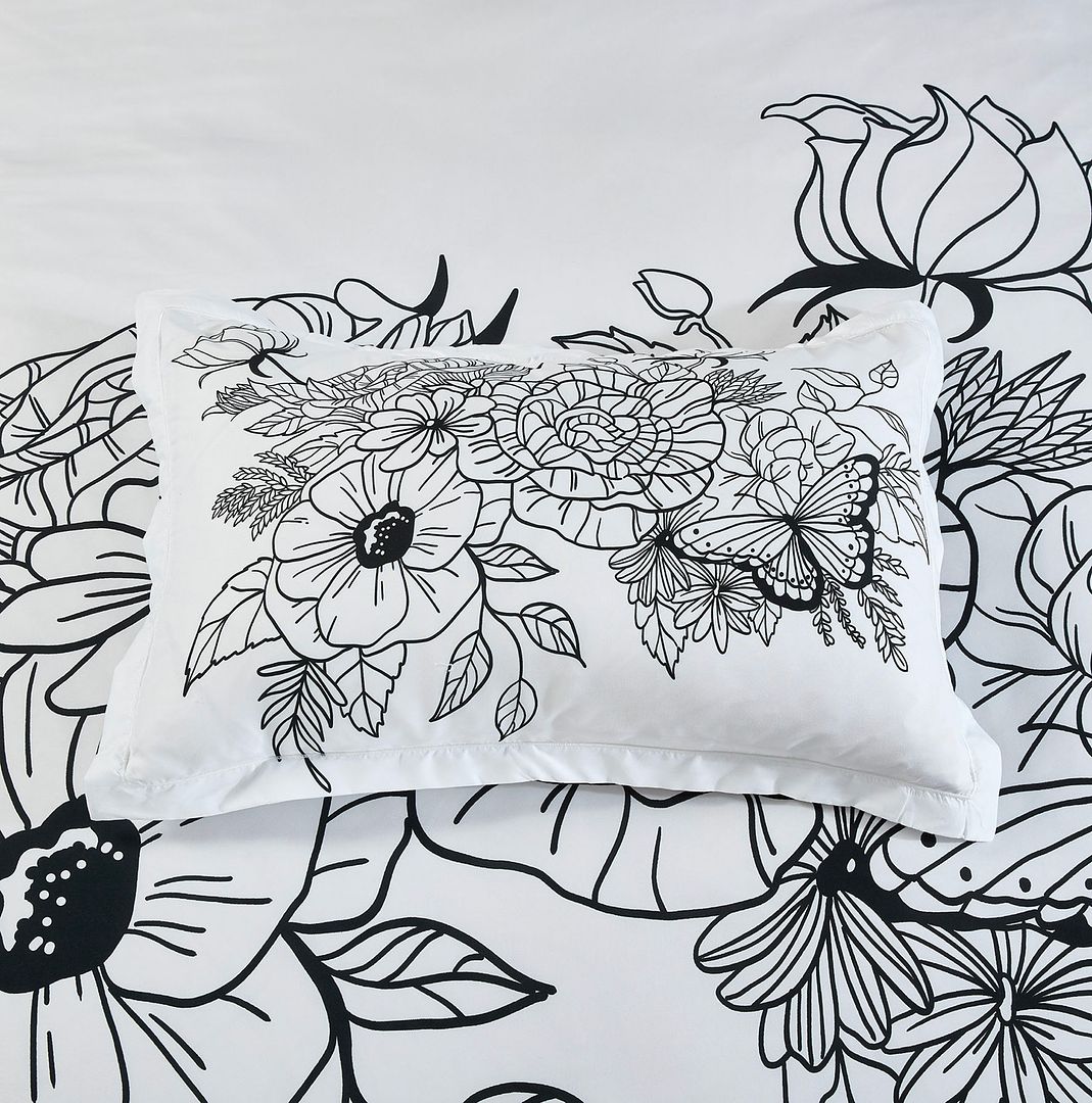 Viene Floral Quilt Cover Set - Queen Size with black and white floral and butterfly print pillow and quilt cover by Bedzy