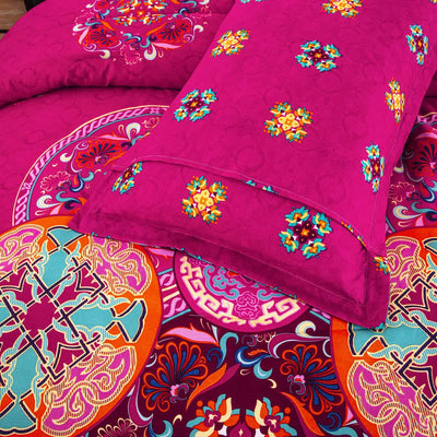 Aesthetic Glow Floral 3‑Piece Comforter Set with Matching Shams in vibrant pink with multicolor floral and geometric patterns