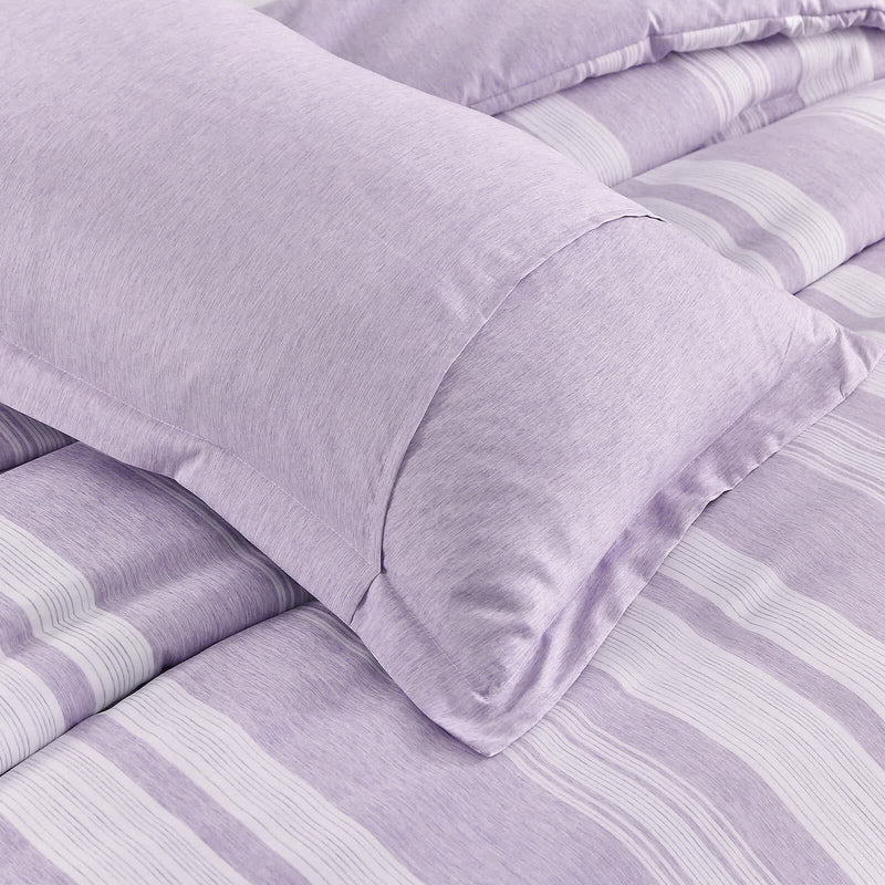 Midnight Calm stripes purple 3‑Piece Bedding – Cozy comforter Style with striped pattern and matching pillowcase on bedzy bed set