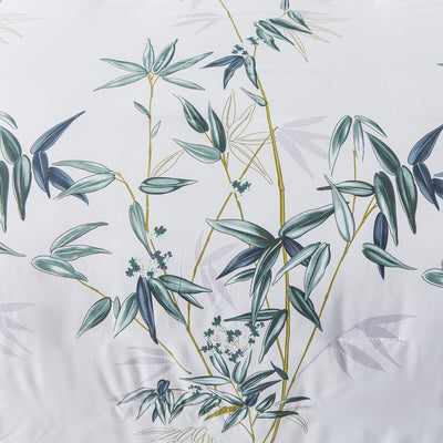 Floral Leaves Comforter Set, King Size, Quilted Bedding with Pillowcases featuring green leaf pattern on white background