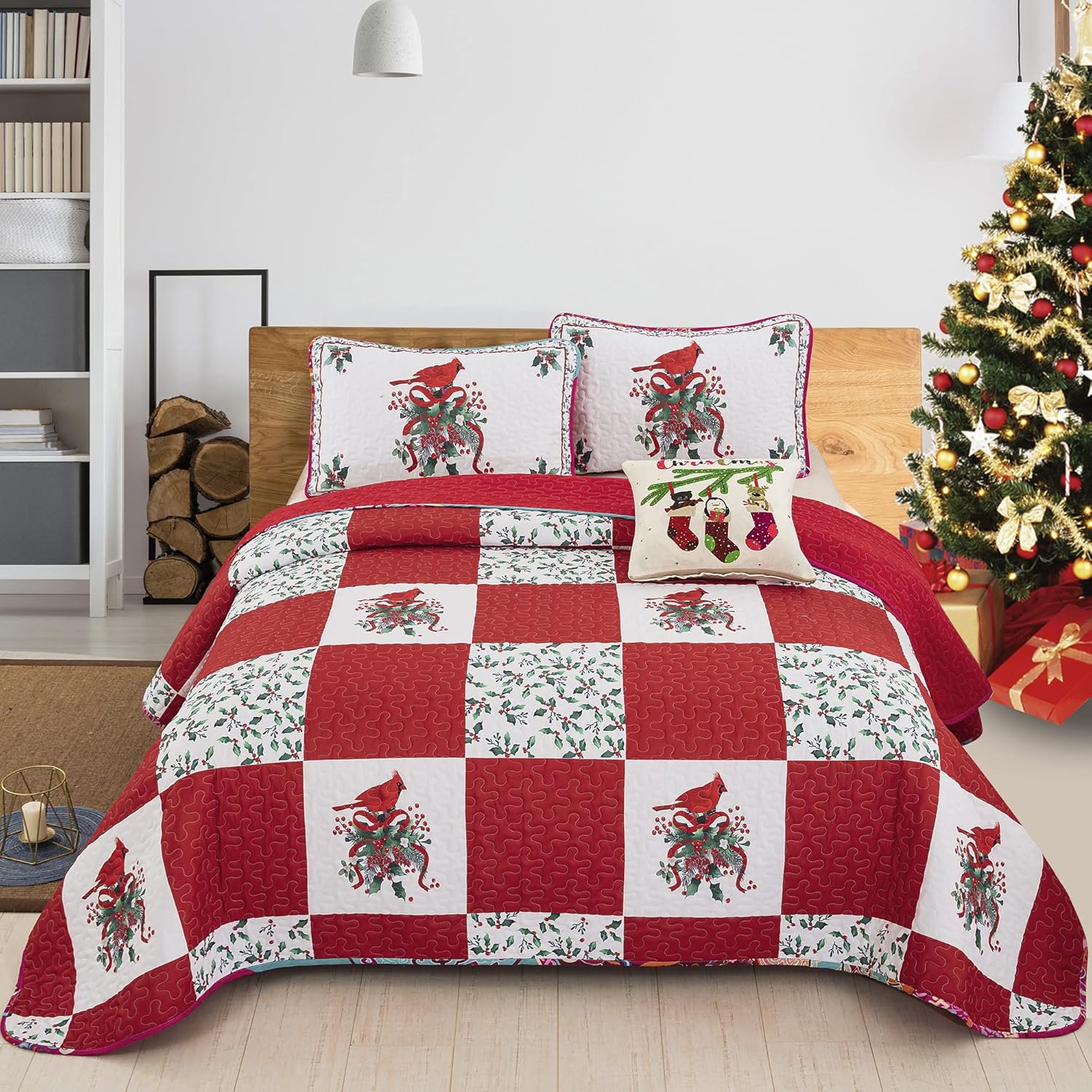 Elegant Red, greem & White Christmas Queen Bedspread Set with festive quilt pattern, pillows, and decorative cushion on wooden bed