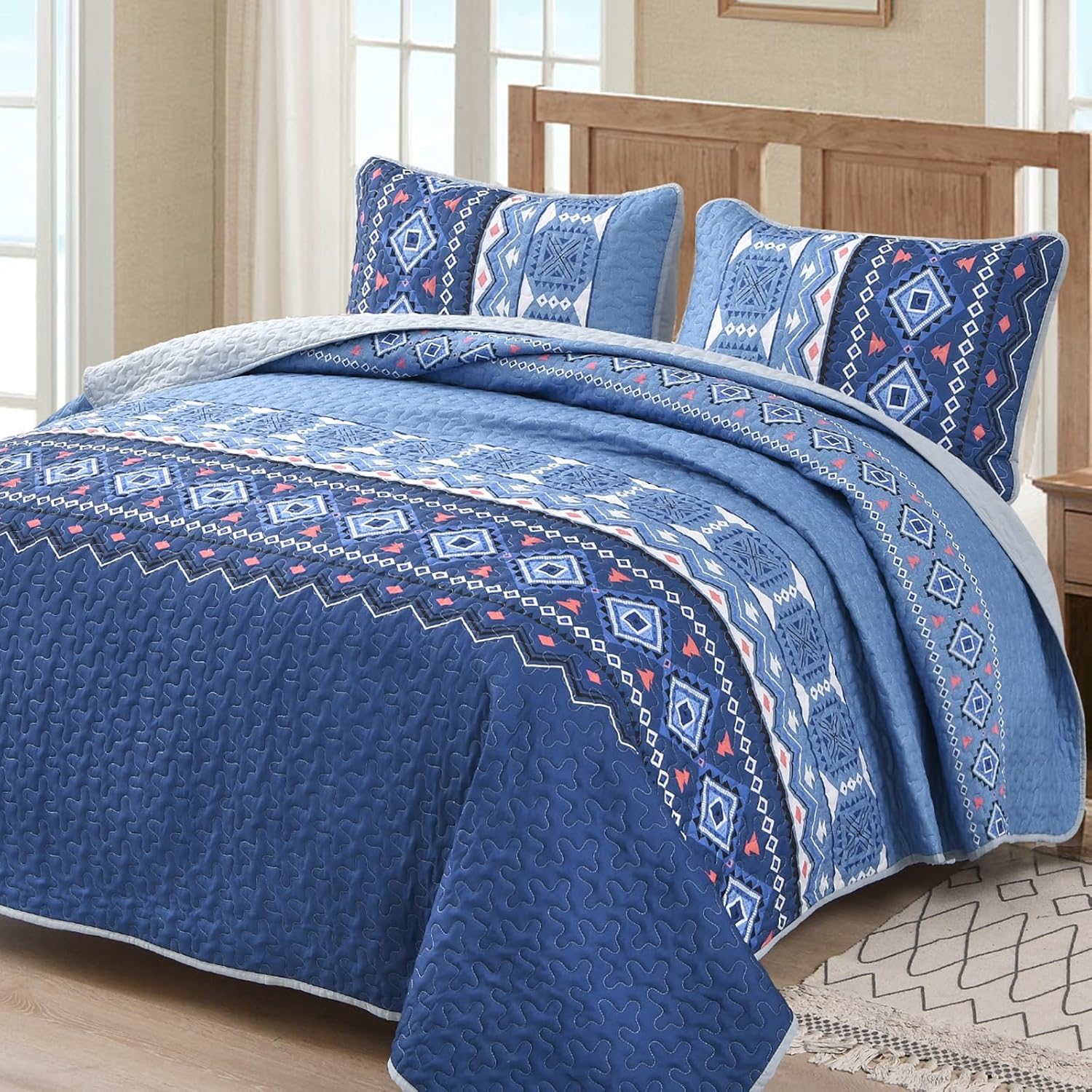 Nature Lover's Quilted bedspread and pillowcovers set: Inspired by the Outdoors - Queen size-1
