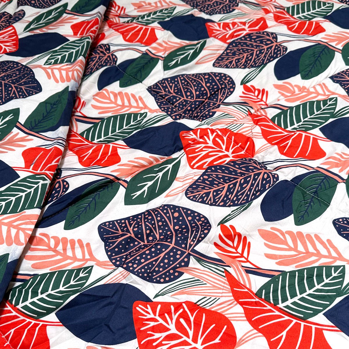 Hotel Living 3 Pce Light Weight Comforter Set Queen/King Corbett Tropical Leaves - Home & Garden > Bedding - Bedzy Australia