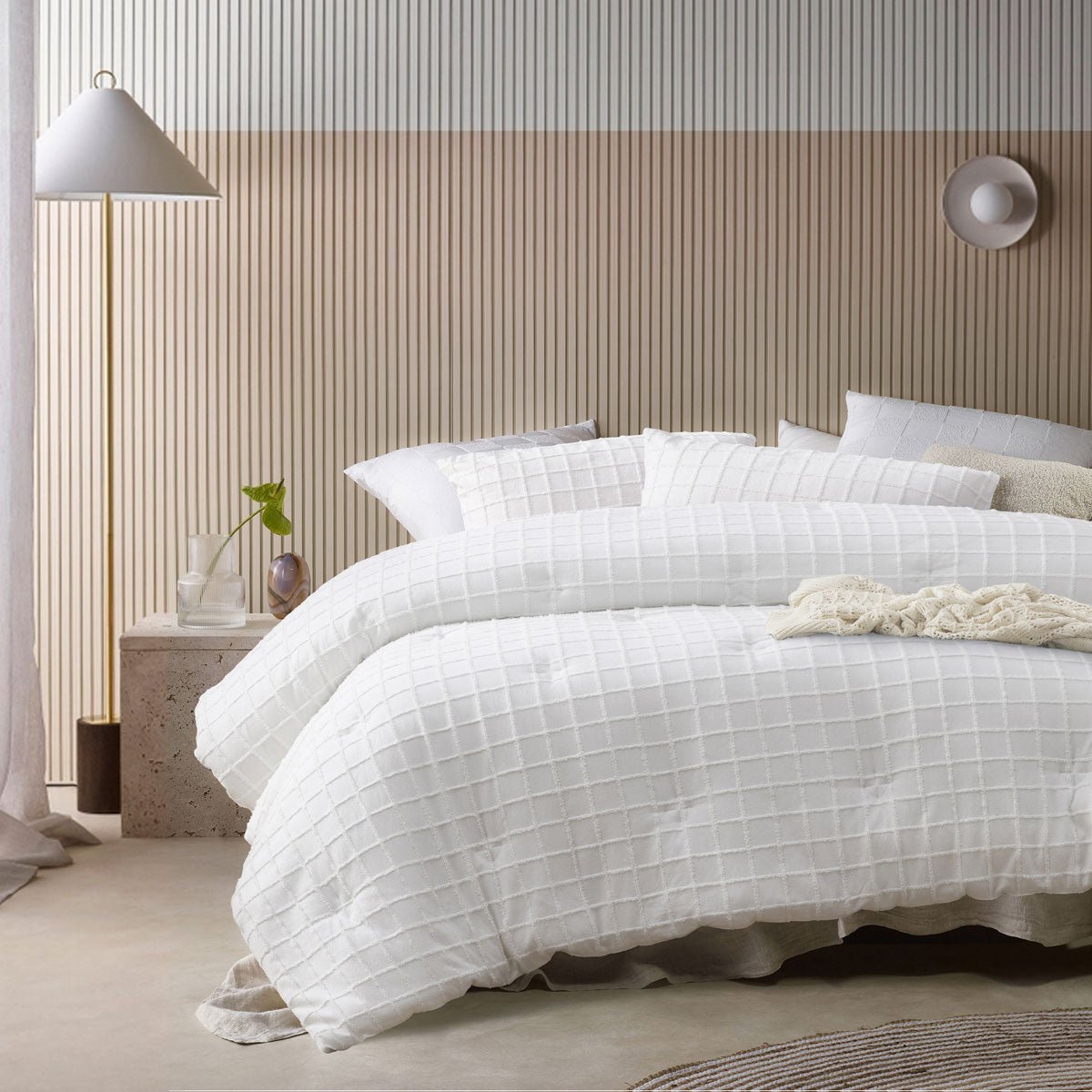 Vintage Design Homewares 3 Pcs Parquet White Comforter Set Queen - Home & Garden > Bedding > Quilts & Duvets - Bedzy Australia