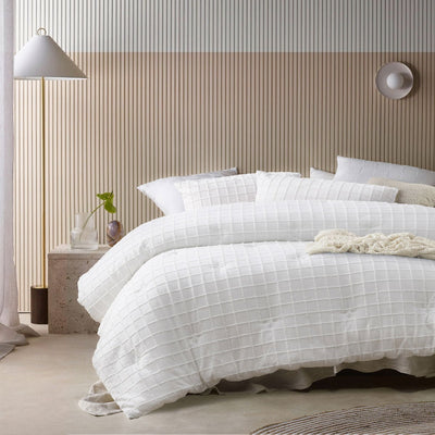 Vintage Design Homewares 3 Pcs Parquet White Comforter Set Queen - Home & Garden > Bedding > Quilts & Duvets - Bedzy Australia