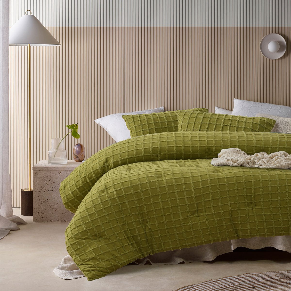 Vintage Design Homewares Parquet Cacti Green Comforter Set King - Home & Garden > Bedding > Quilts & Duvets - Bedzy Australia