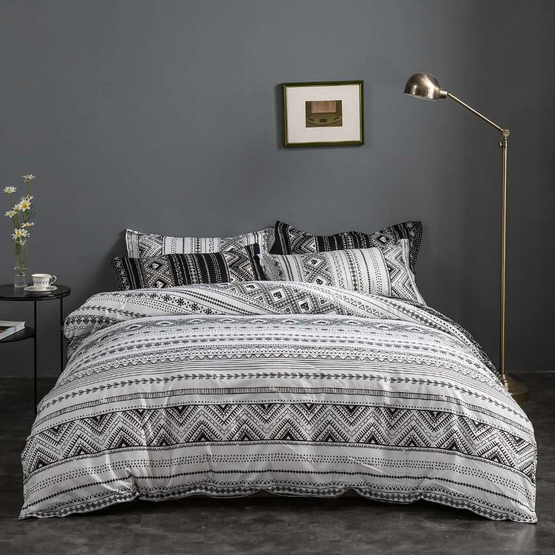 Hugo Reversible King Size Duvet Doona Quilt Cover Set - Home & Garden > Bedding - Bedzy Australia