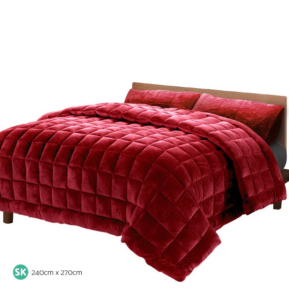 Mink Quilt Super King Burgundy - Home & Garden > Bedding - Bedzy Australia